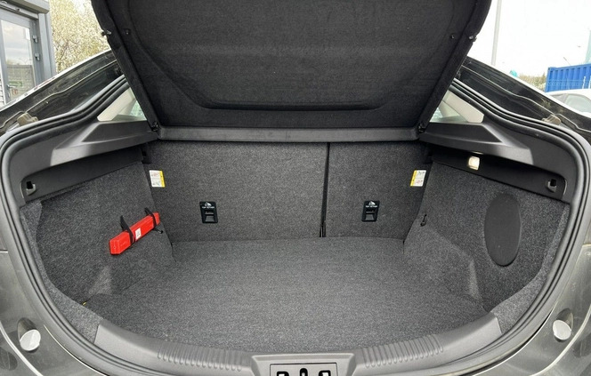 Ford Mondeo cena 97900 przebieg: 48725, rok produkcji 2020 z Wasilków małe 781